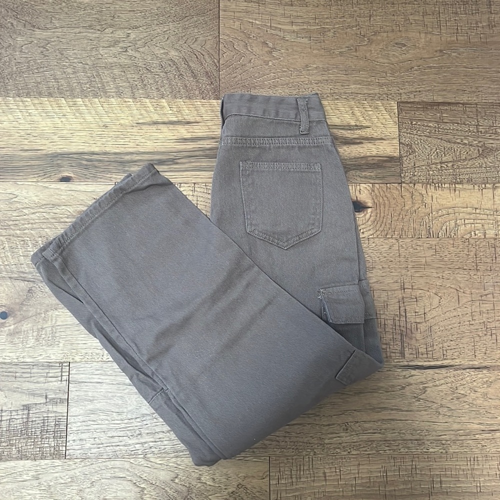 Shein Women’s Brown Cargo Jeans Size Petite S